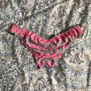 Low-rise Cheeky Bikini Bottoms